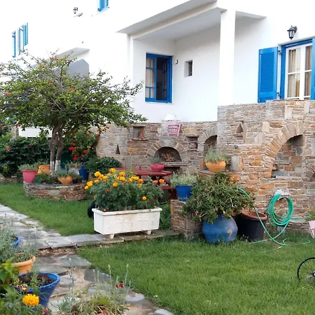 Meltemi Kythnos Loutrá