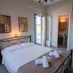 Meltemi Kythnos 2* Lutrá