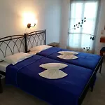 Meltemi Kythnos 2*