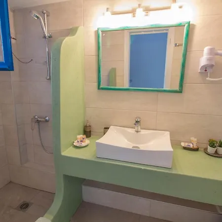 Hotel Meltemi Kythnos 2*