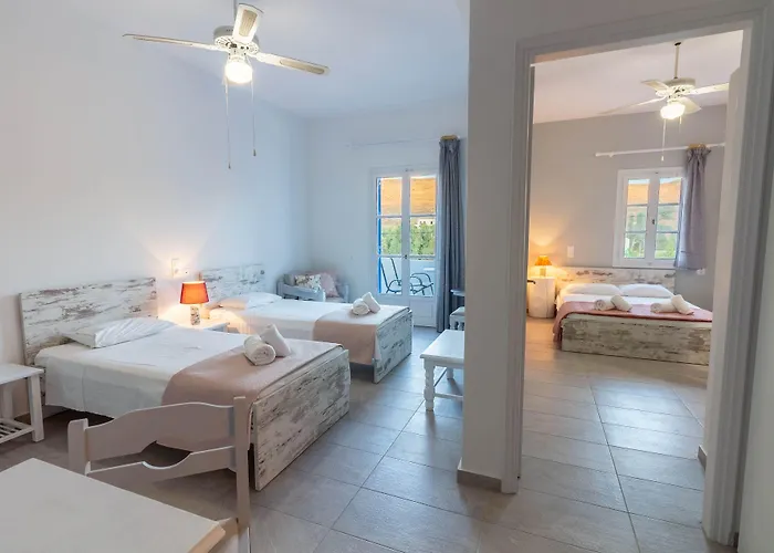 Meltemi Kythnos Hotel Loutrá